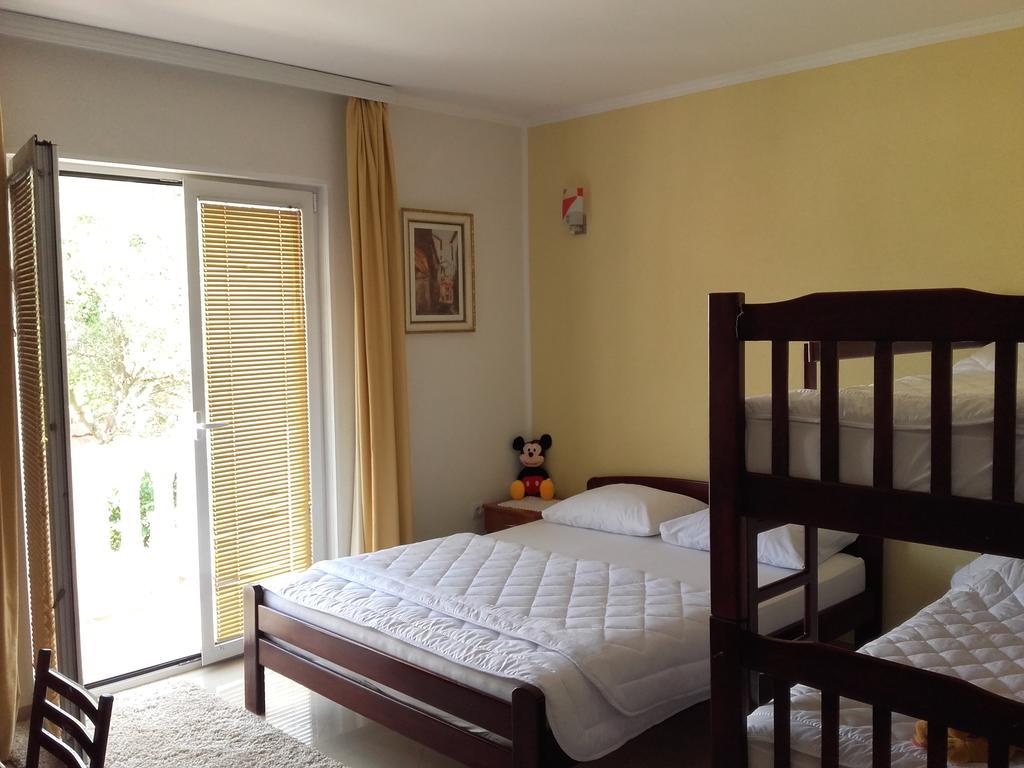 Apartments Sandra Τίβατ Εξωτερικό φωτογραφία