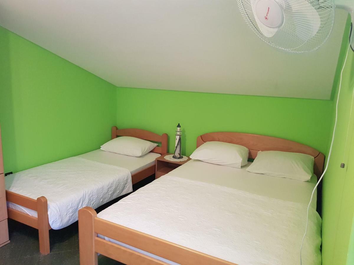 Apartments Sandra Τίβατ Εξωτερικό φωτογραφία