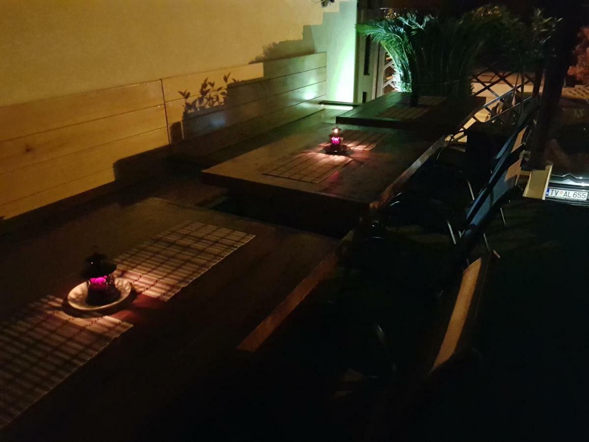 Apartments Sandra Τίβατ Εξωτερικό φωτογραφία